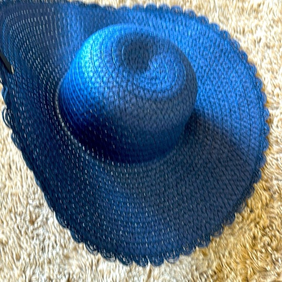 Wide Brim Sun Hat - Picture 5 of 5